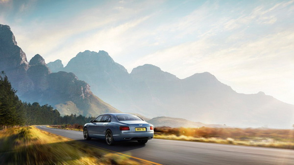 宾利将推Flying Spur W12 高达626马力
